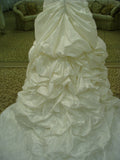 Pronovias "Mito"